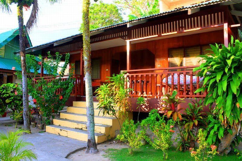 Seashore Beach Resort Puerto Galera Exterior foto